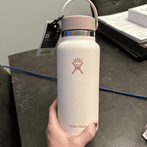 Insulated Water Bottles Hydro Flask VS Yeti